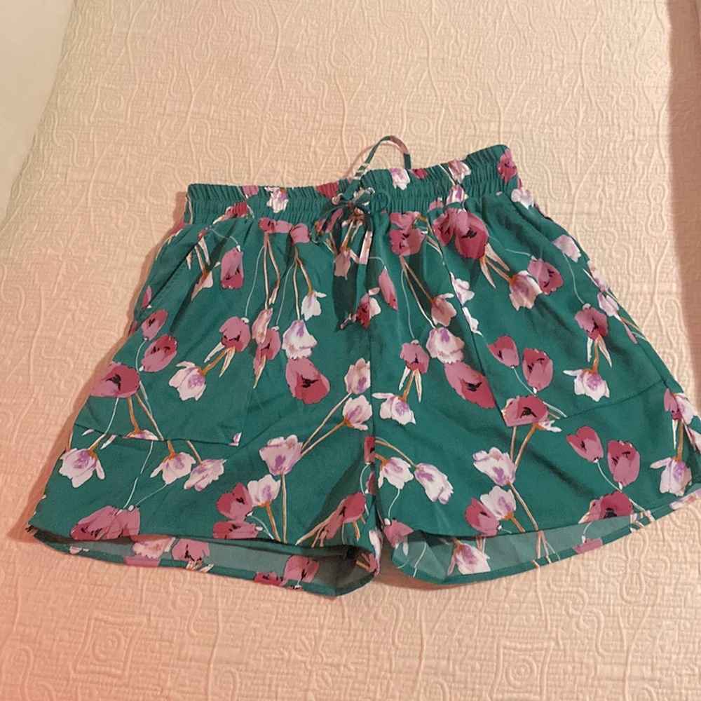Green Floral Shorts, S